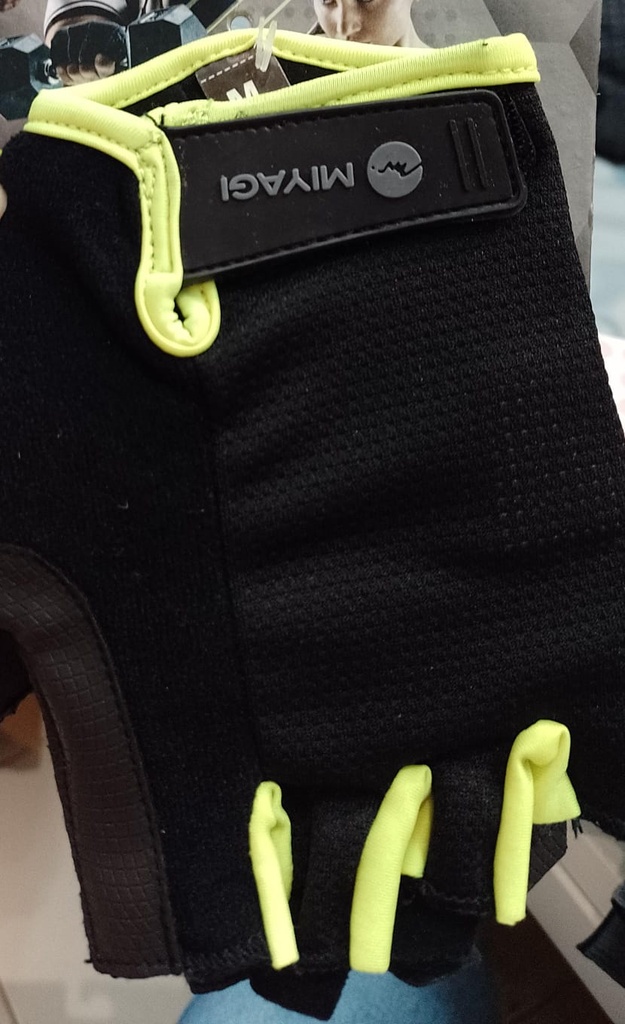 GUANTE DEPORTE MIYAGI 168821 NEGRO/AMARILLO TALLA M